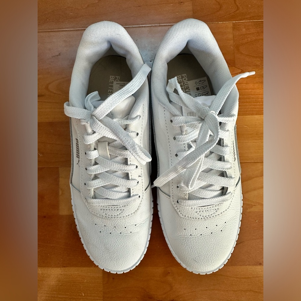 PUMA white sneakers. Size 7.5